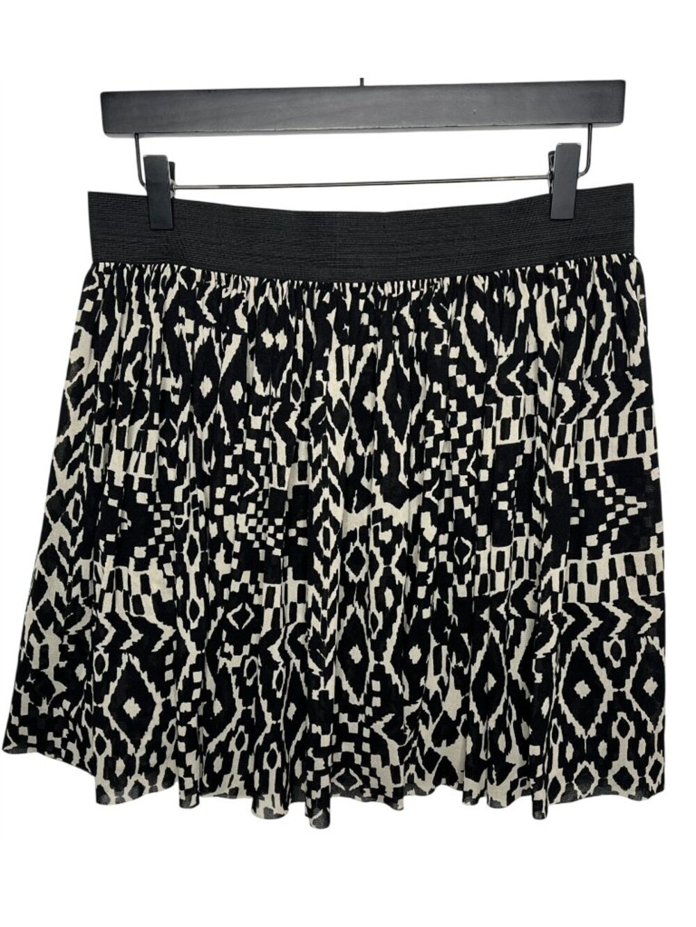 Vince Camuto Ikat Mini Skirt L Black Cream Pull On Casual